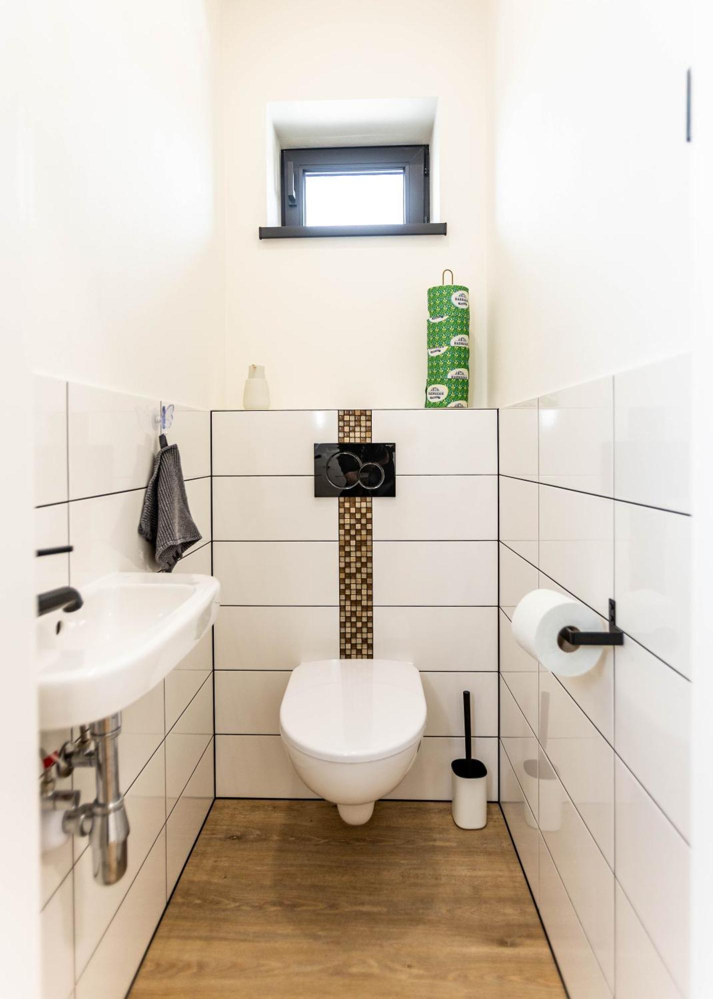 Sunny Apartment With Free Parking Zvolen Bagian luar foto